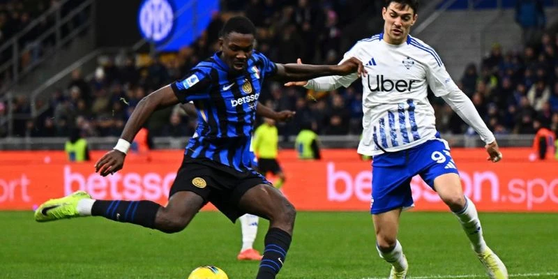 Phân tích phong độ và lịch sử đối đầu